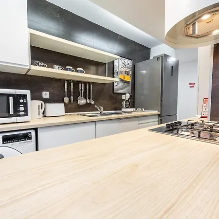 Ideal 1 Bedroom In Infante Santo - River View By Guestready 리스본